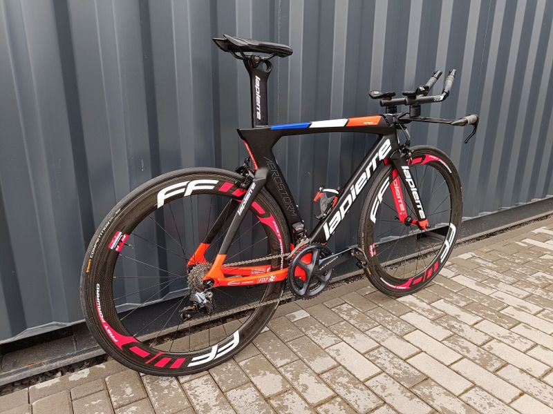 Lapierre Aerostorm - vel. L, Ultegra Di2