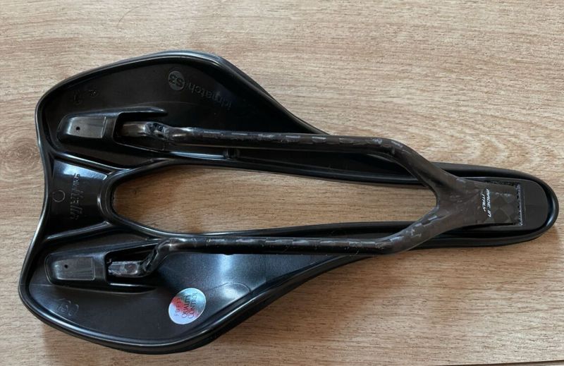 Sedlo Selle Italia SLR Boost Superflow Kit Carbonio 