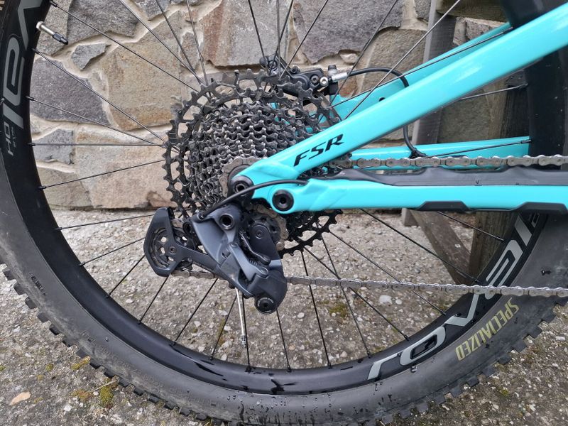  SPECIALIZED Turbo Kenevo Comp S3