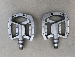 Pedaly SHIMANO PD-GR500 - platformy