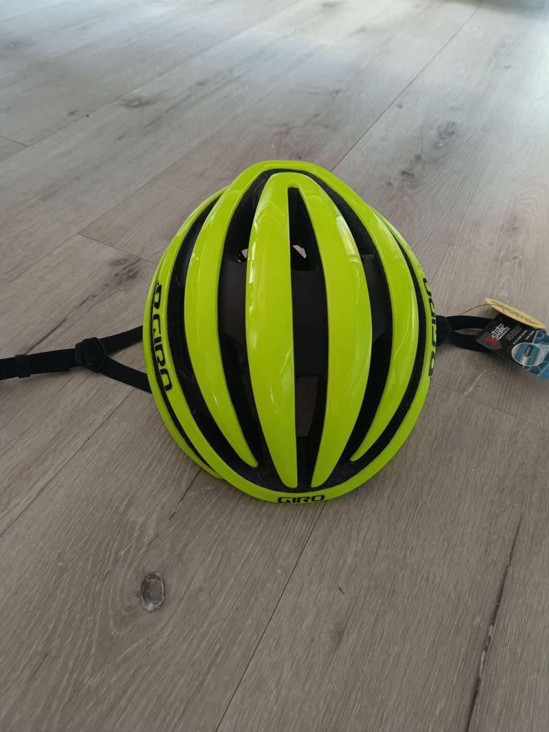 Prodám přílbu Giro Cinder MIPS