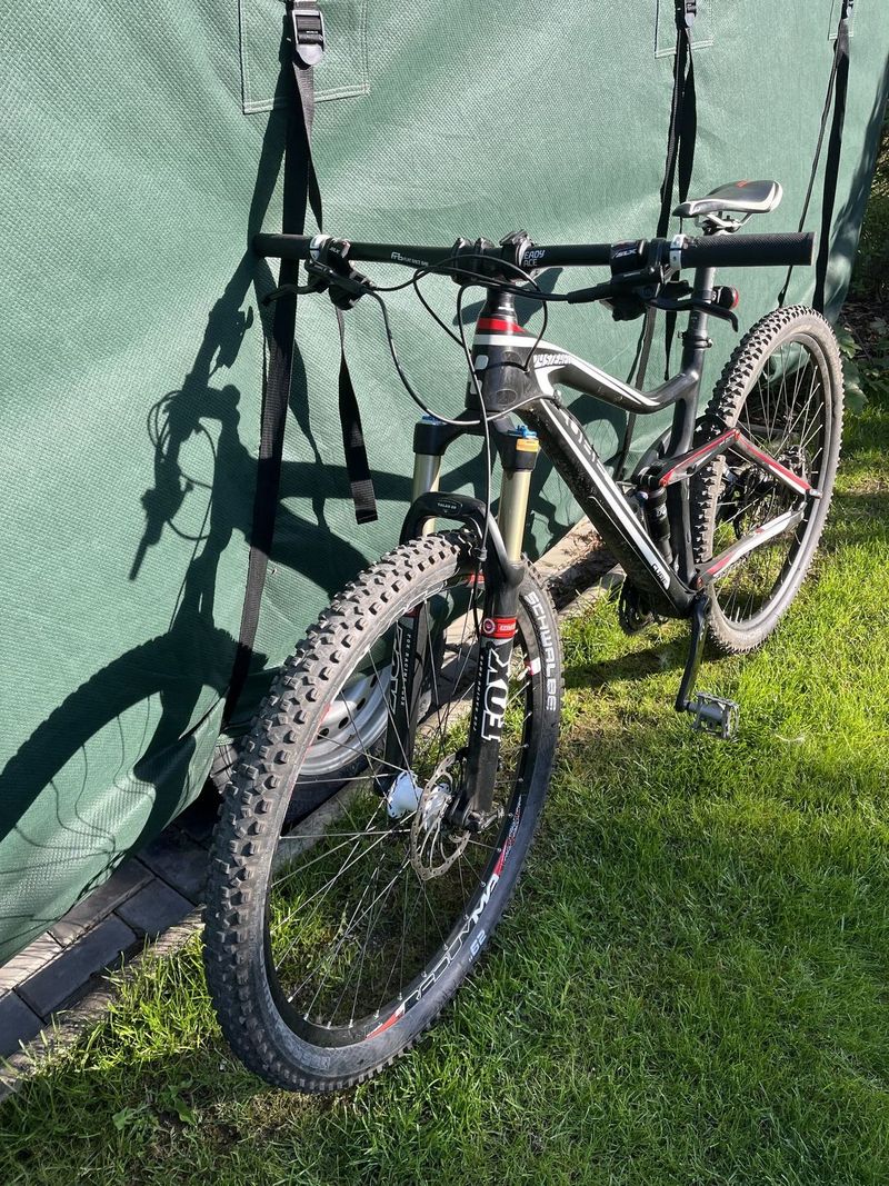 Horské kolo CUBE Stereo 120 HPC Race 29, vel. 18”