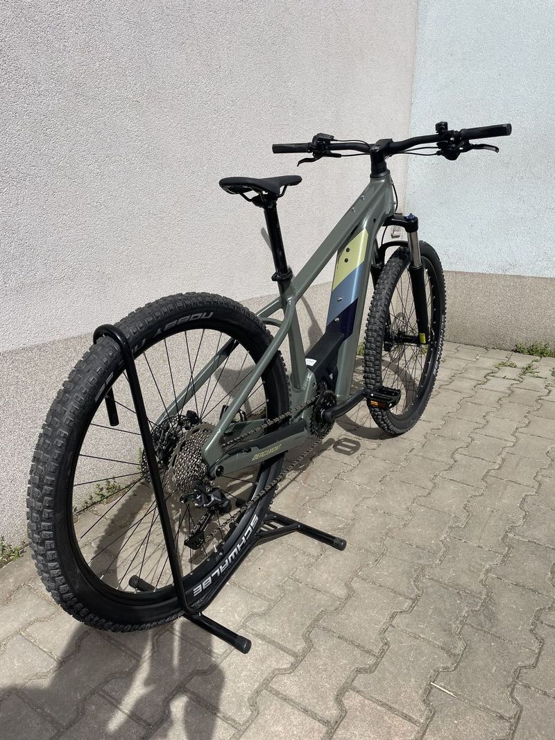 Nové elektrokolo Bergamont E-Revox Sport velikost M a L