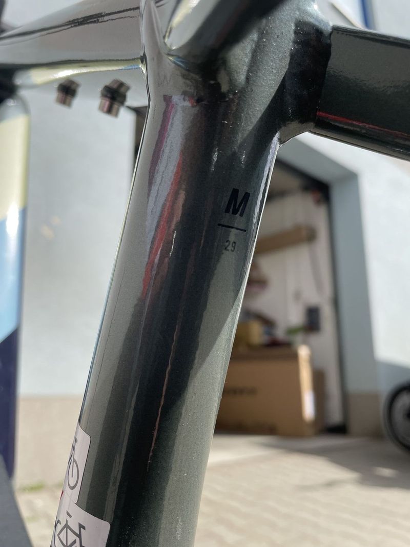 Nové elektrokolo Bergamont E-Revox Sport velikost M a L