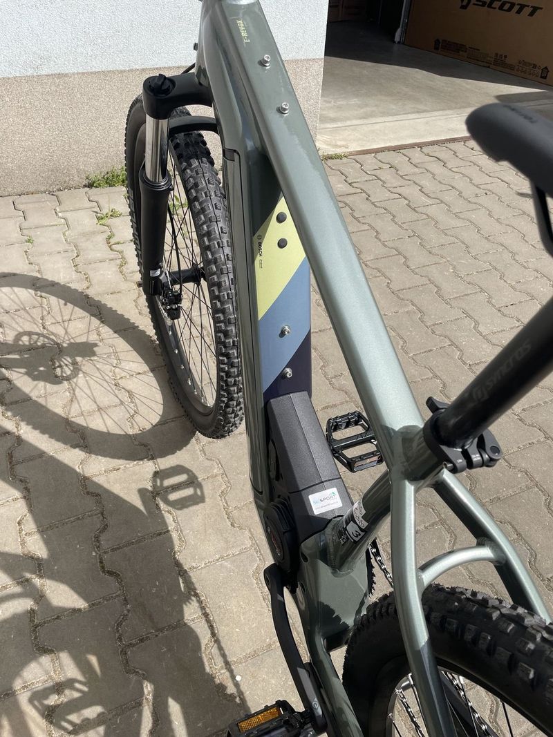 Nové elektrokolo Bergamont E-Revox Sport velikost M a L