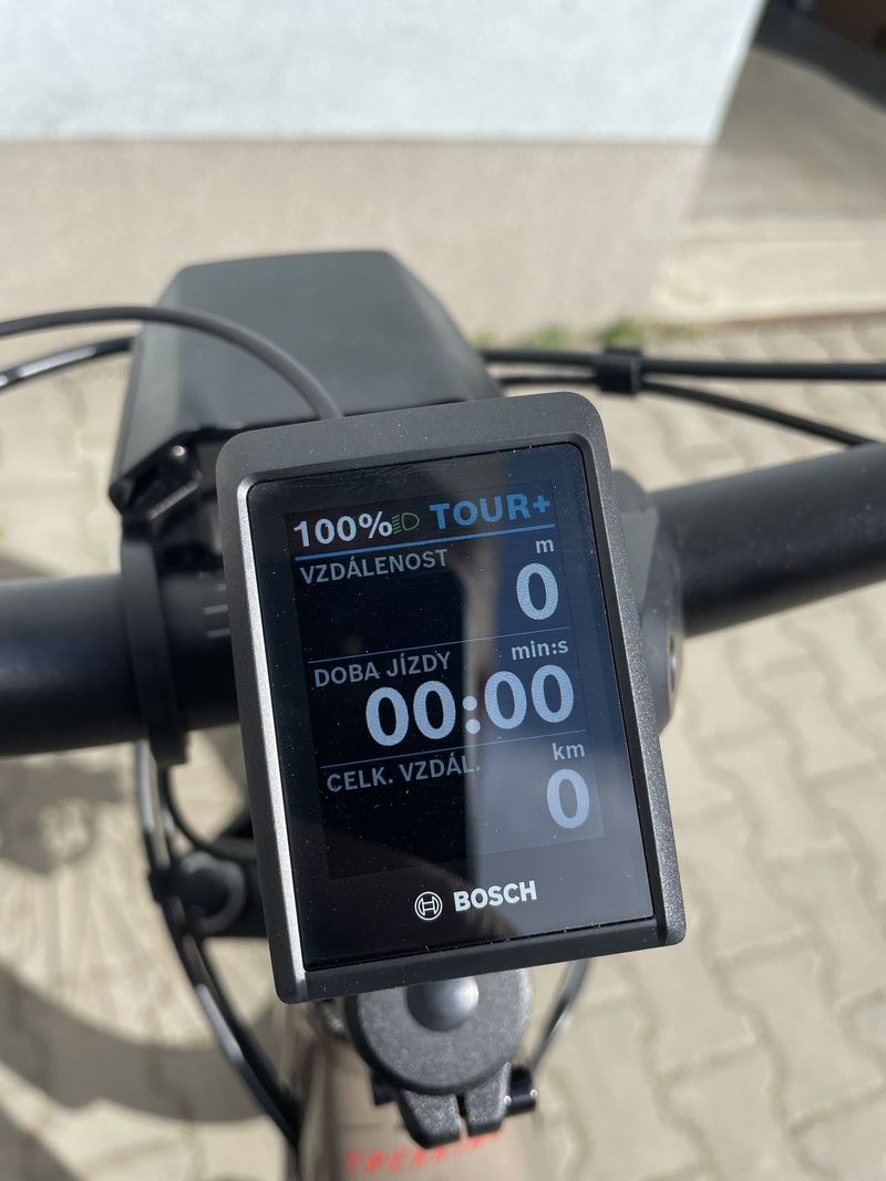 Nové elektrokolo HAIBIKE Trekking 8 Low i750 Wh - hnědá barva