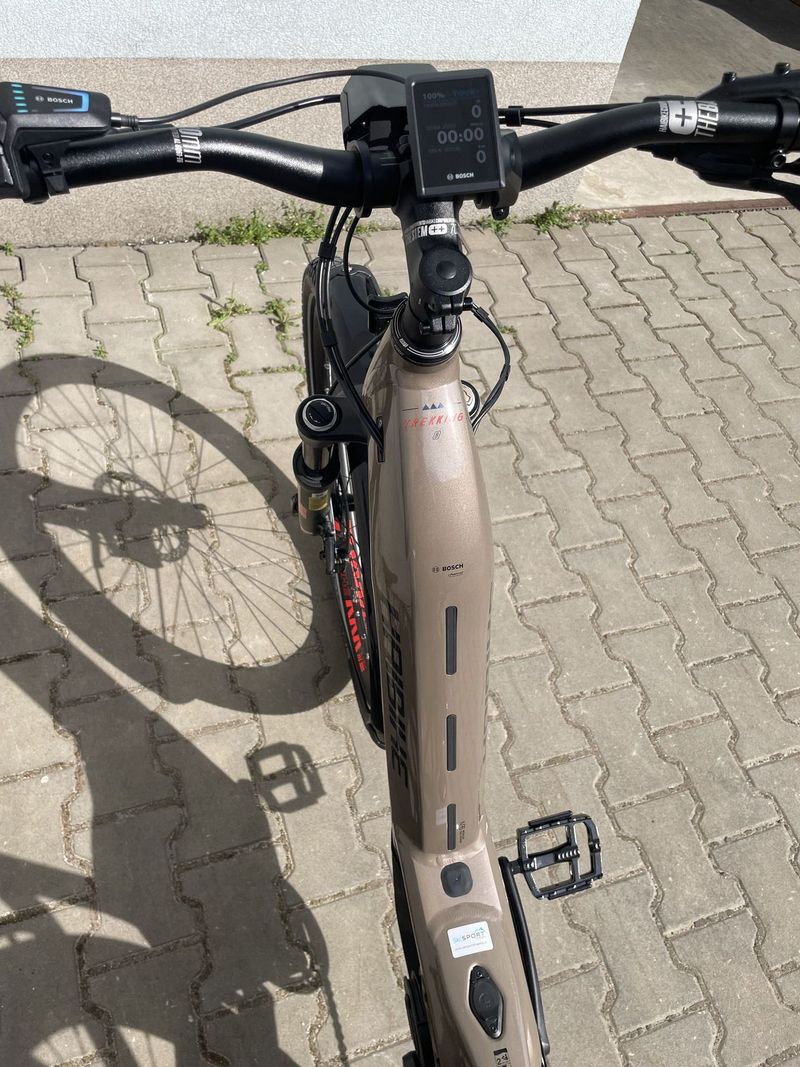 Nové elektrokolo HAIBIKE Trekking 8 Low i750 Wh - hnědá barva