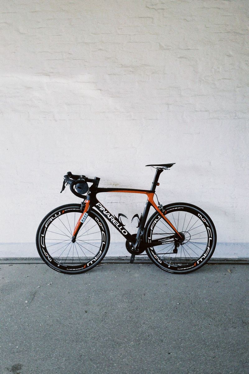 Pinarello GEN S + karbonové ráfky