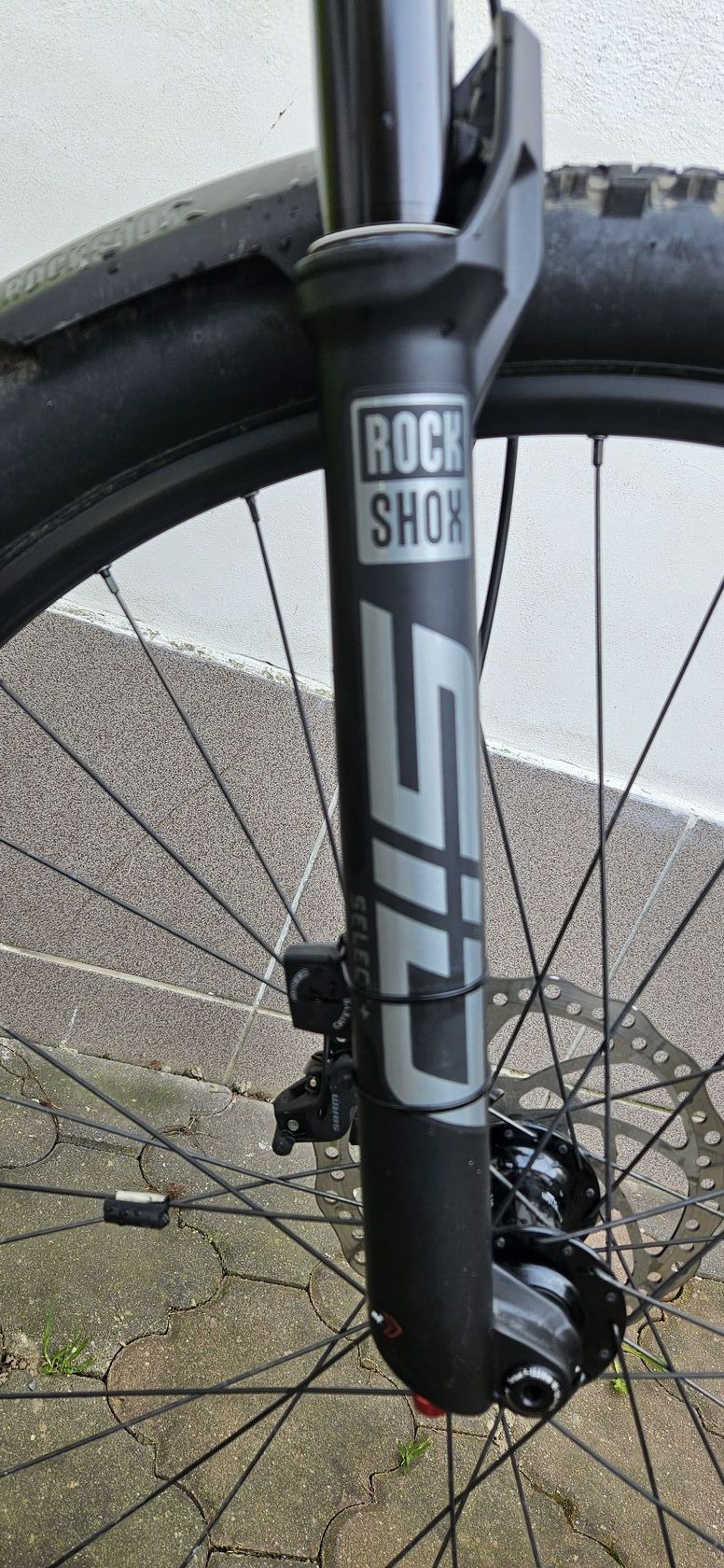 Scalpel Carbon SE 2 5/2023