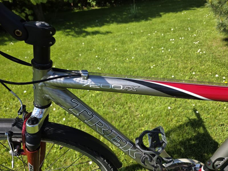 Trek 7200 FX