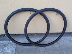pláště Schwalbe Land Cruiser 700x35C + duše