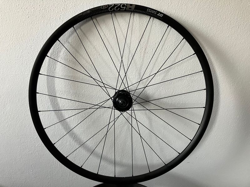 Přední výplet DT R522 na kotouč/rychloupínák