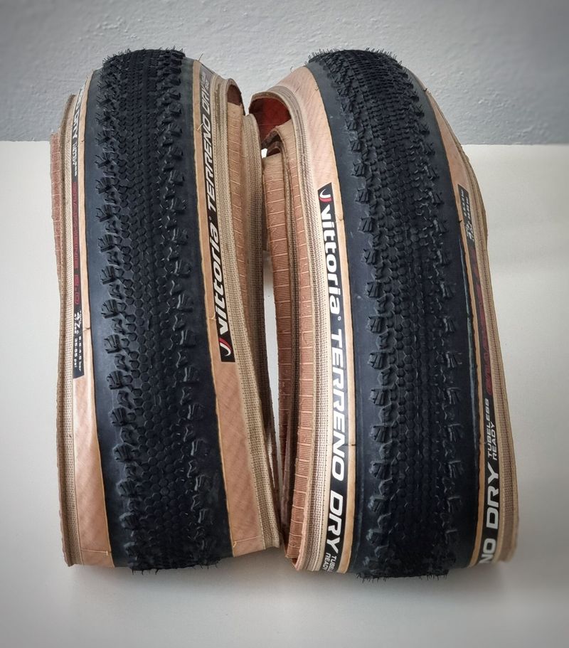  Vittoria Terreno Dry 47-622 kevlar