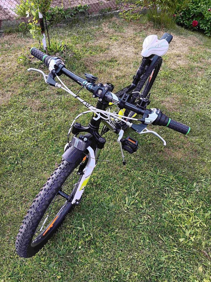 Dětské kolo Scott Spark JR 24"
