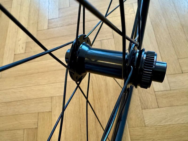 Zapletená kola DT Swiss G540 - bezdušová - nová