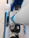 Špičkové enduro v TOP stavu osazené vidlicí FOX 36