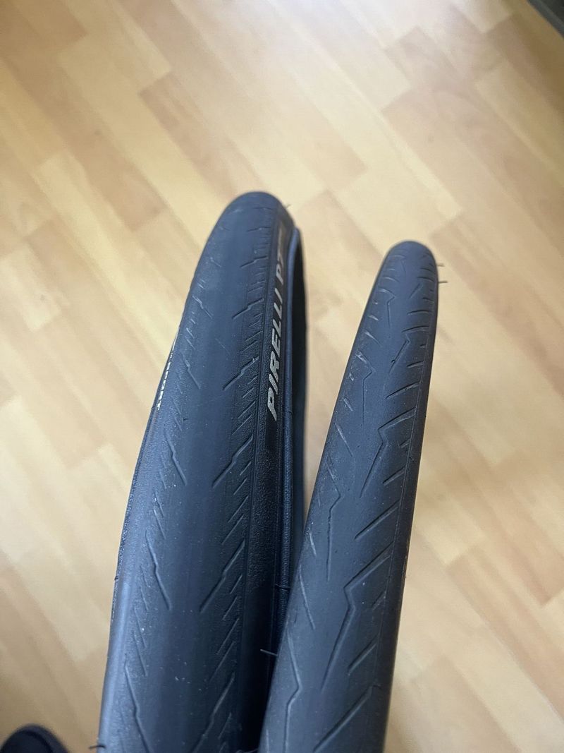 Kevlarové Pirelli pláště 700x28C