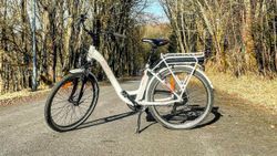 Elektrokolo Apache dámské 26"