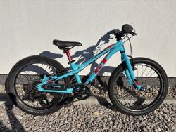 GT Stomper 20"