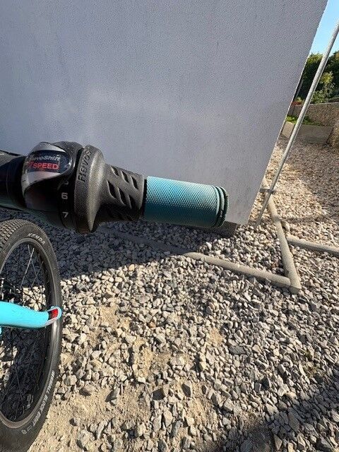 GT Stomper 20"