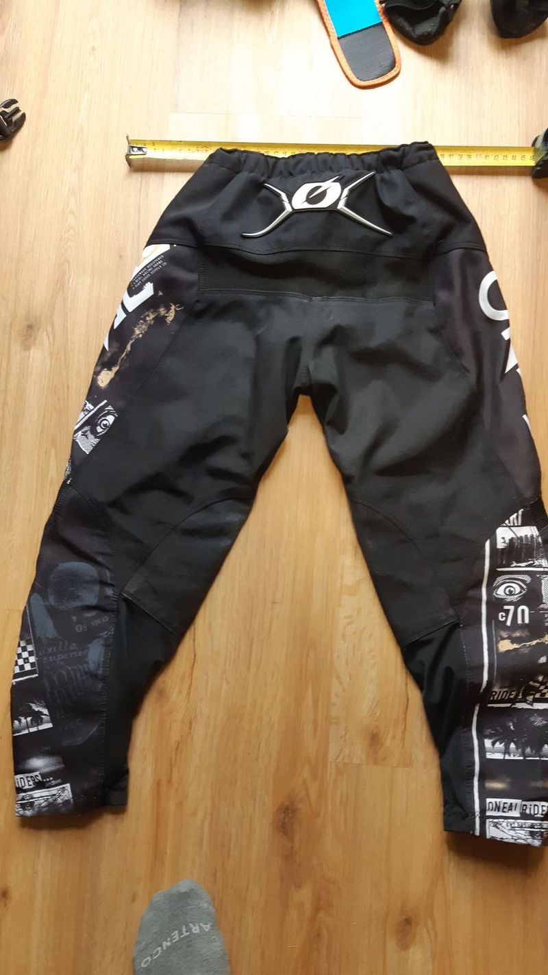 Boty fiveten, helma, kalhoty oneal, chrániče