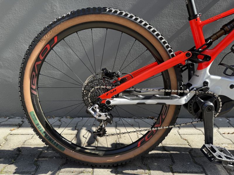 S-Works Turbo LEVO 29 vel.S