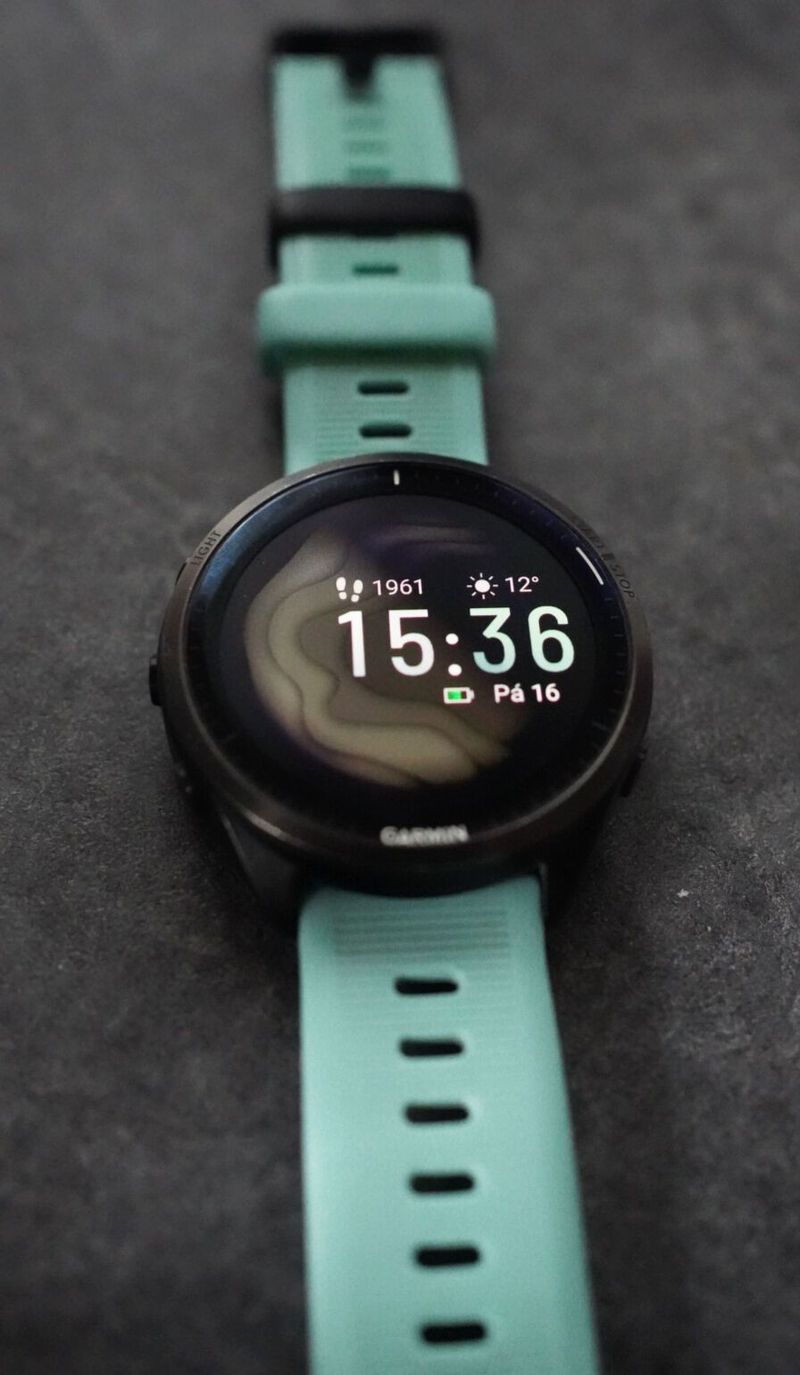 Hodinky Garmin Forerunner 965