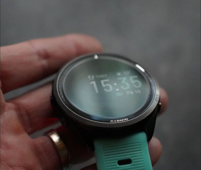 Hodinky Garmin Forerunner 965