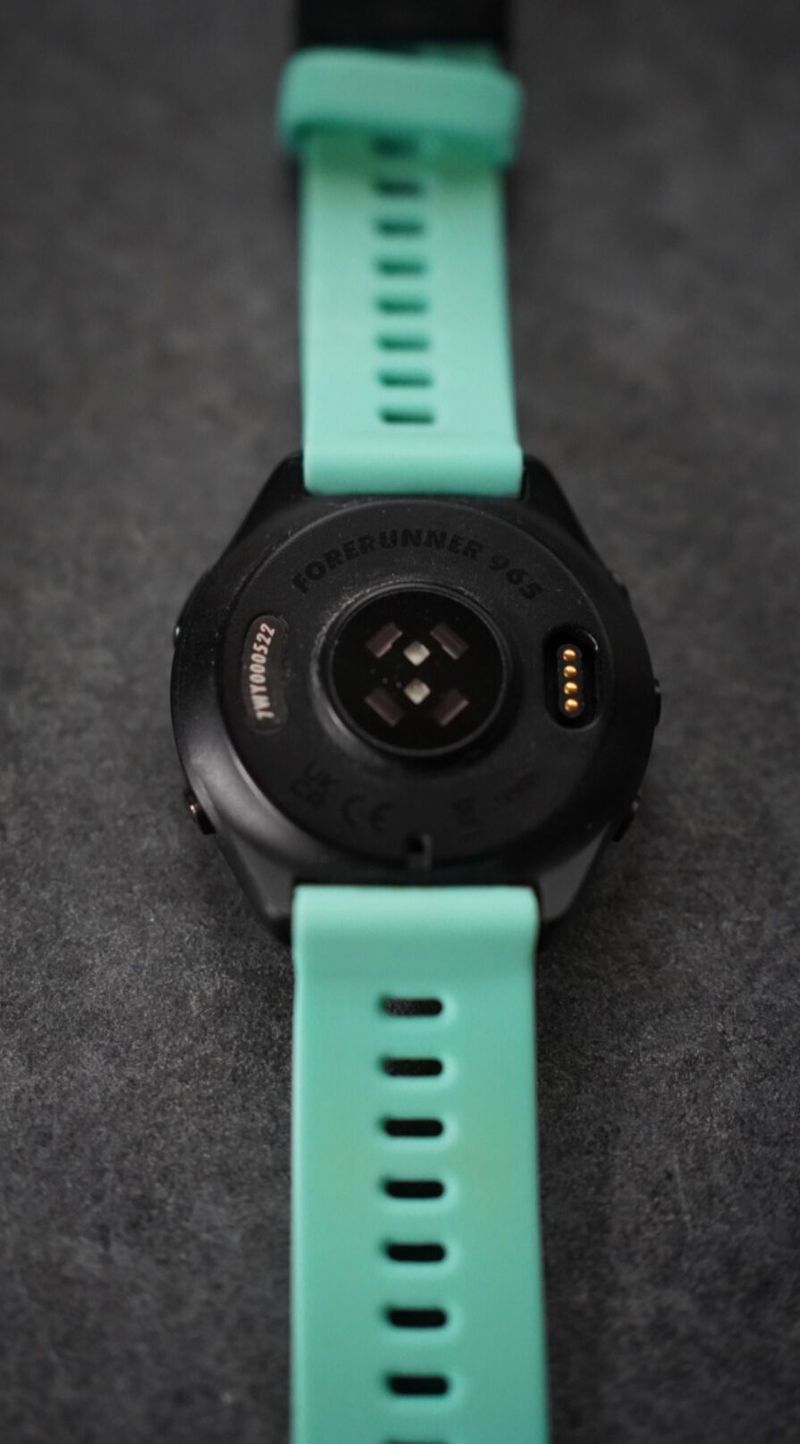 Hodinky Garmin Forerunner 965