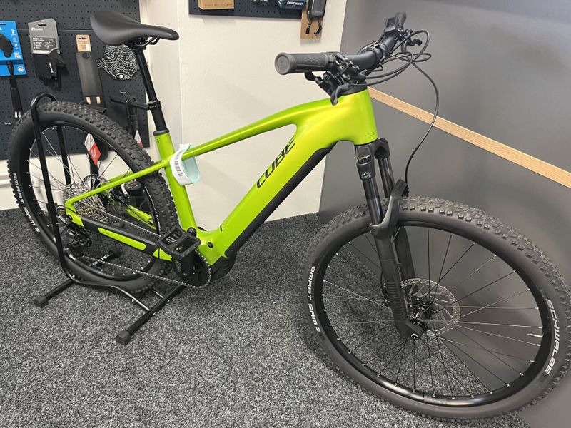 Cube Reaction Hybrid RACE 800 2025 vel.L NOVÉ