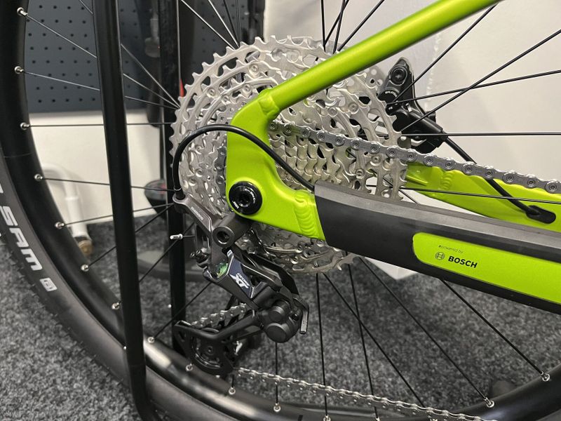 Cube Reaction Hybrid RACE 800 2025 vel.L NOVÉ