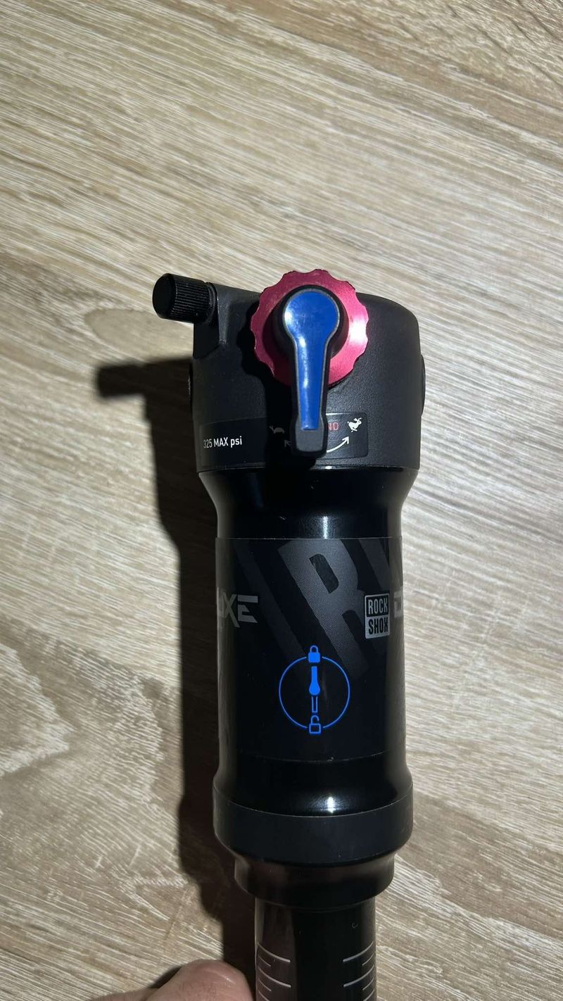 RockShox Deluxe Select + Trunnion, 185x55mm