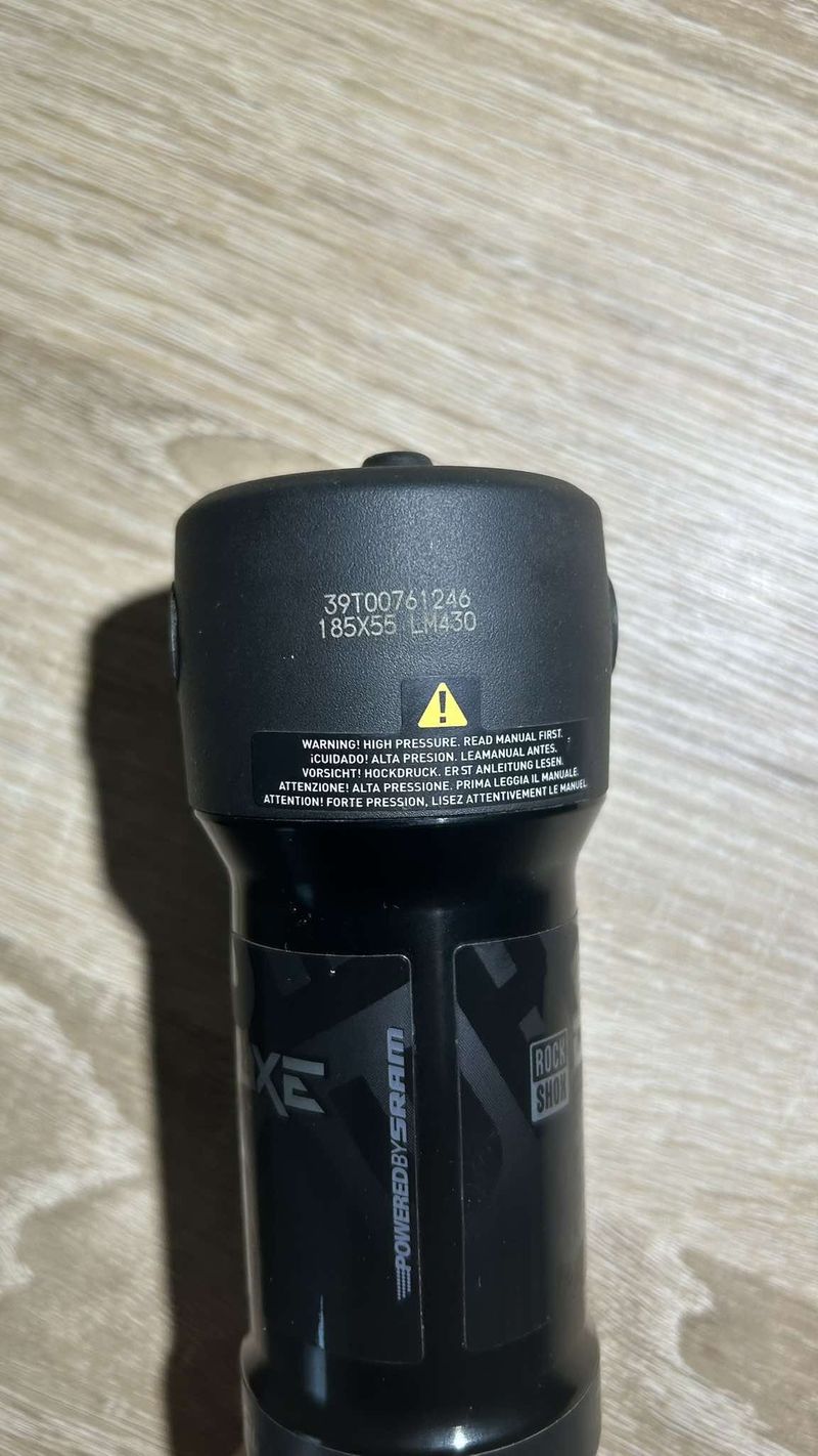 RockShox Deluxe Select + Trunnion, 185x55mm