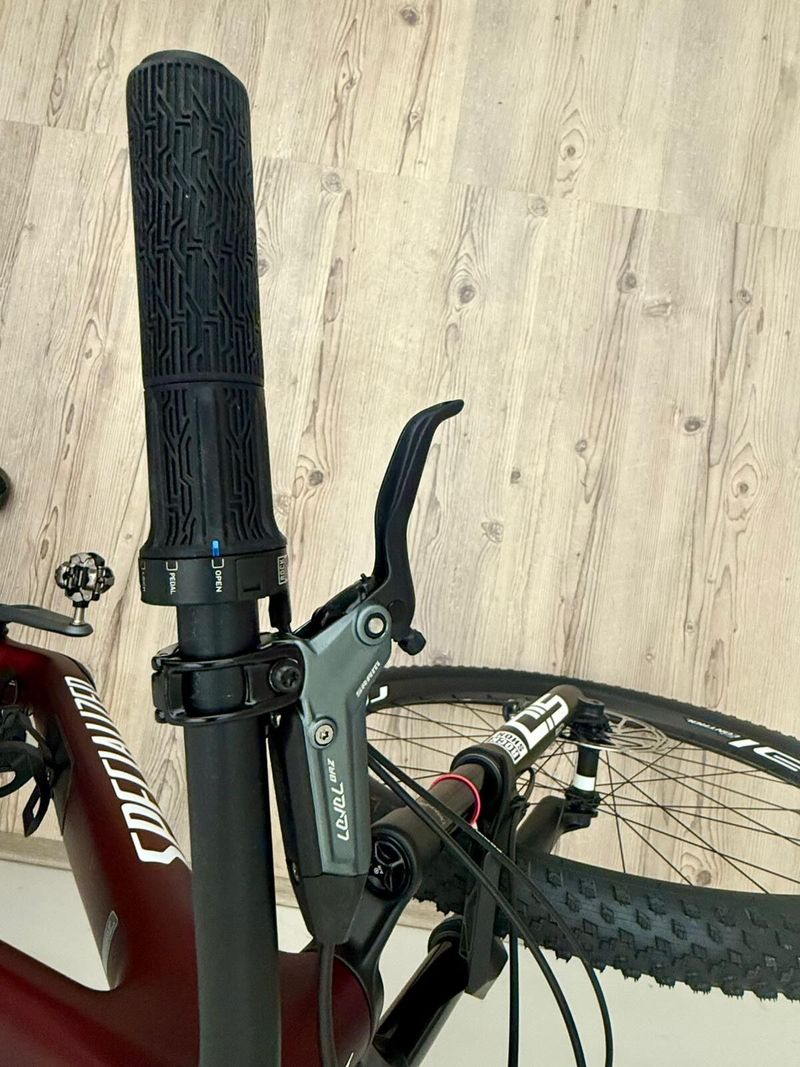 SPECIALIZED EPIC EXPERT 2025 (NOVÉ, NEPOUŽITÉ KOLO)