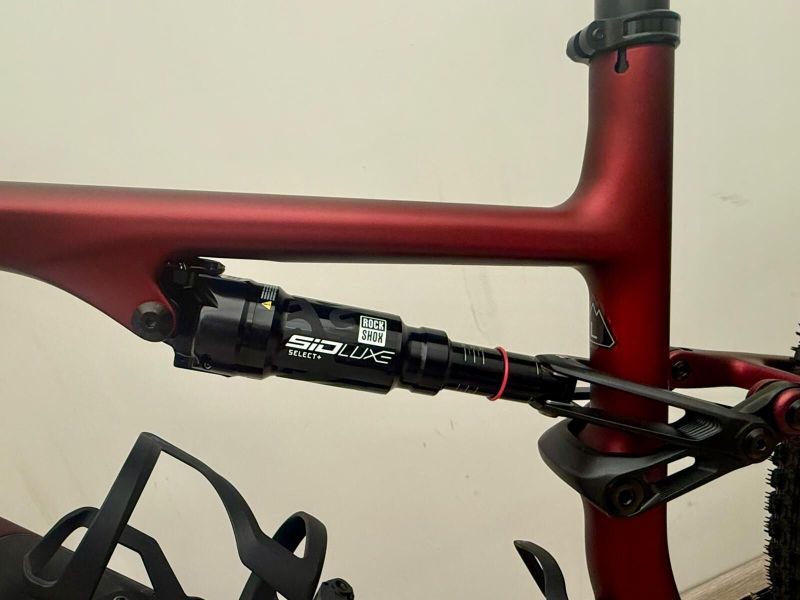 SPECIALIZED EPIC EXPERT 2025 (NOVÉ, NEPOUŽITÉ KOLO)
