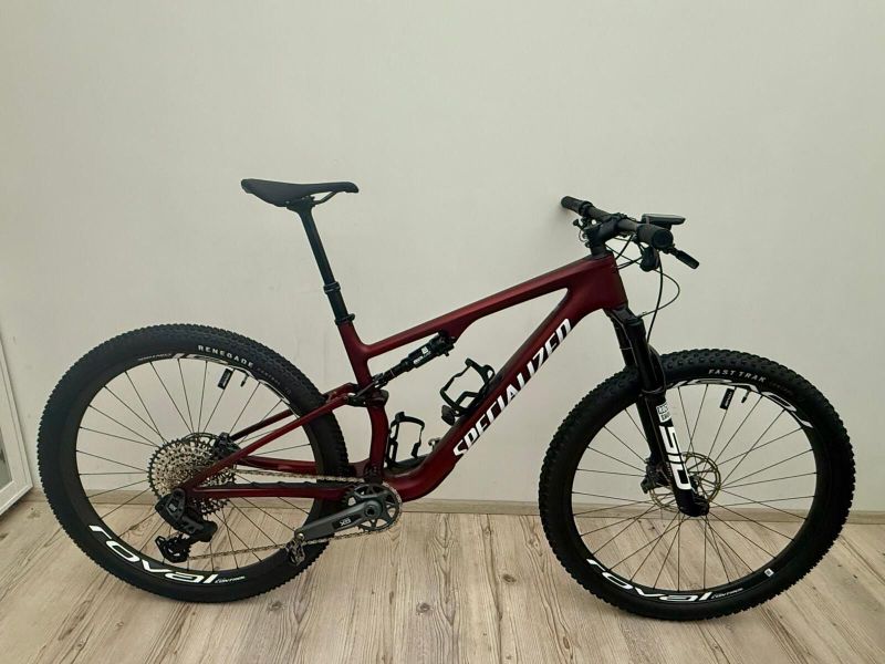 SPECIALIZED EPIC EXPERT 2025 (NOVÉ, NEPOUŽITÉ KOLO)