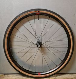 Fulcrum Rapid Red 300 - nové gravel záplety