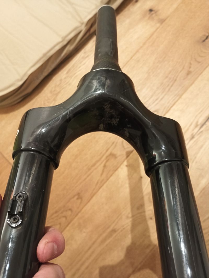 🔹pevna vidlice FORCE MTB 26–27,5" AHEAD 1 1/8" 465 mm, karbon