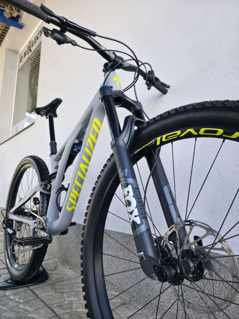 Horské kolo Specialized Stumpjumper Comp Alloy M5 2020 29″