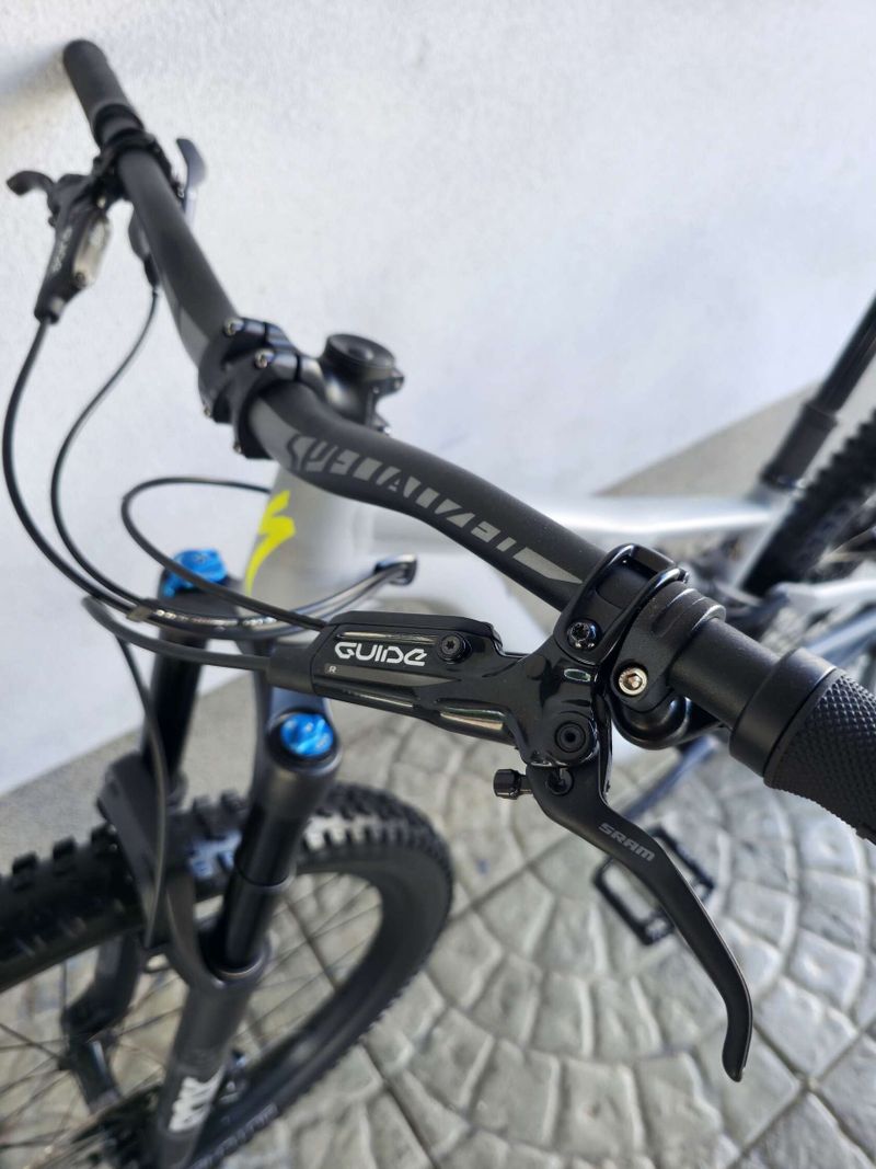 Horské kolo Specialized Stumpjumper Comp Alloy M5 2020 29″