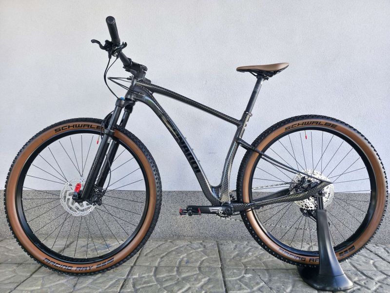 Horské kolo Leonardi Factory Racing DARKLITE Carbon 29″