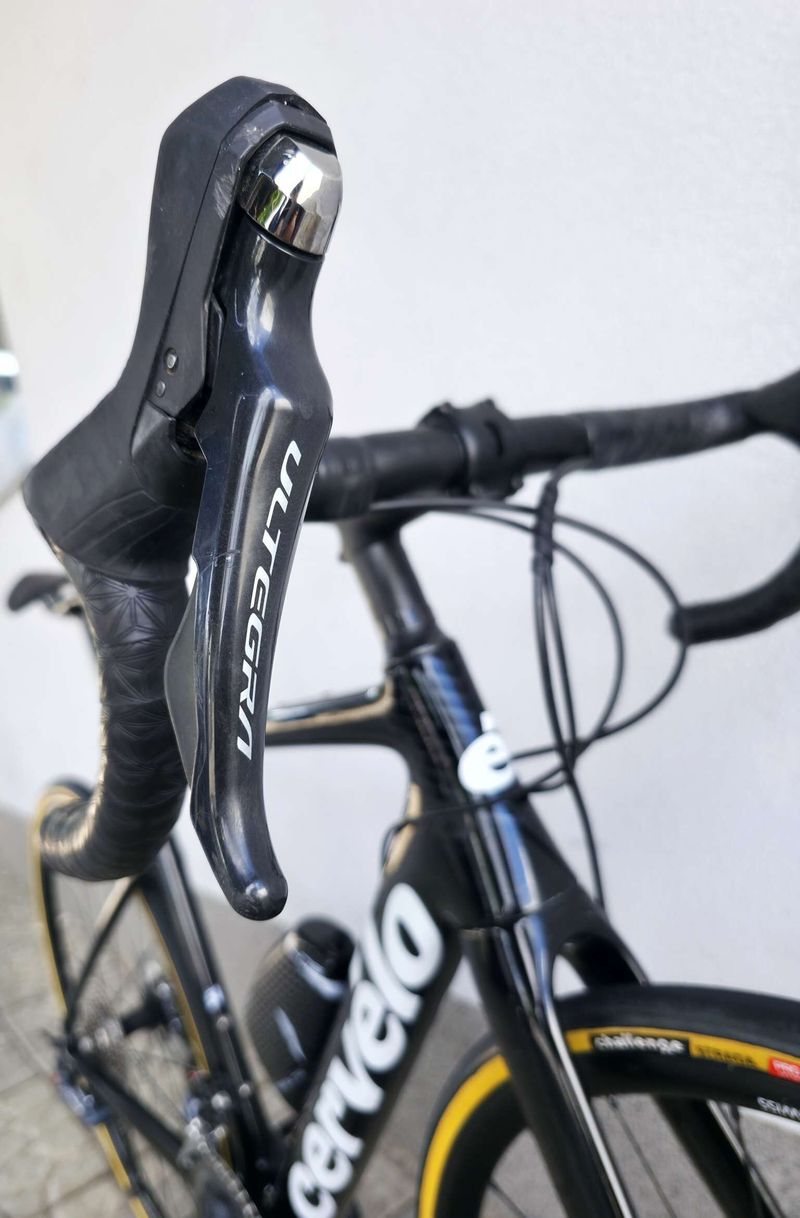Silniční kolo Cervélo Caledonia Carbon 2022
