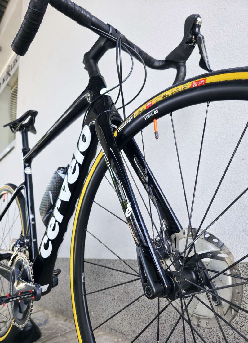 Silniční kolo Cervélo Caledonia Carbon 2022
