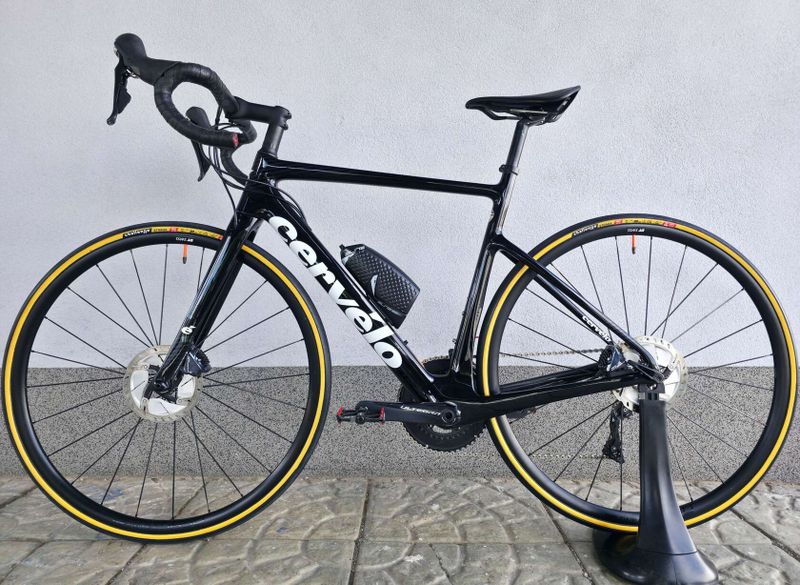 Silniční kolo Cervélo Caledonia Carbon 2022