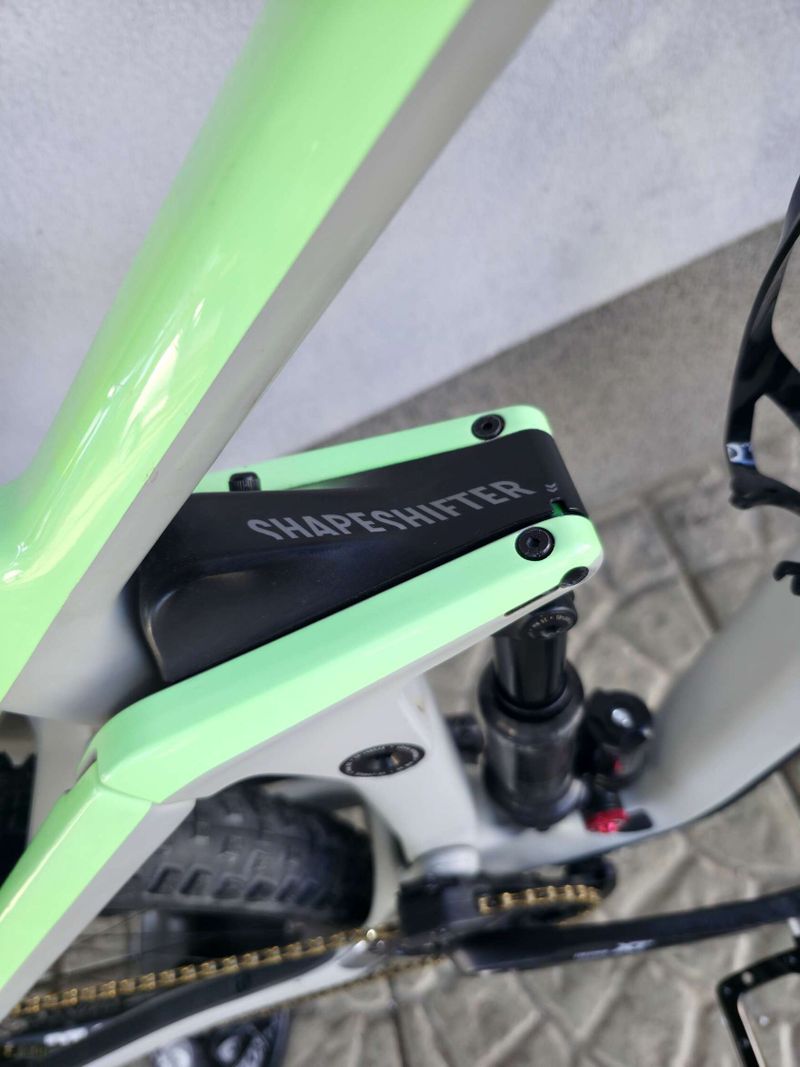 Horské kolo Canyon Strive CF 7.0 Carbon 2021 29″