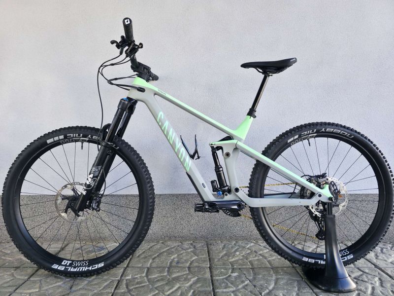 Horské kolo Canyon Strive CF 7.0 Carbon 2021 29″