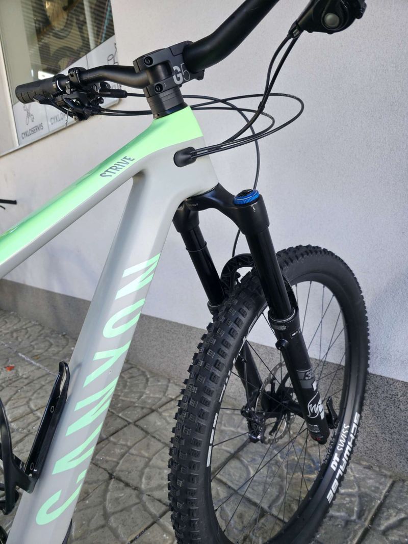 Horské kolo Canyon Strive CF 7.0 Carbon 2021 29″