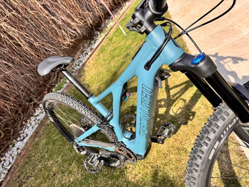 Celoodpružené nadupané elektrokolo Specialized Levo SL Comp - vel. S