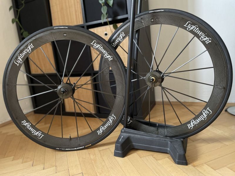 Lightweight Standard 3 / Shimano Sram 11s / galusky Continental