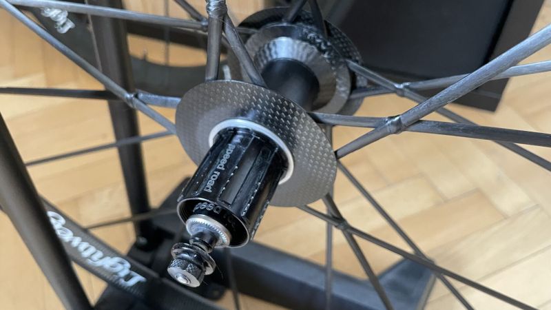 Lightweight Standard 3 / Shimano Sram 11s / galusky Continental